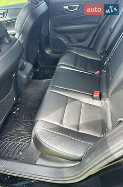 Седан Volvo S60 2021 в 