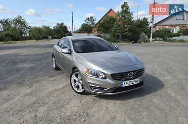 Седан Volvo S60 2016 в Кривому Розі