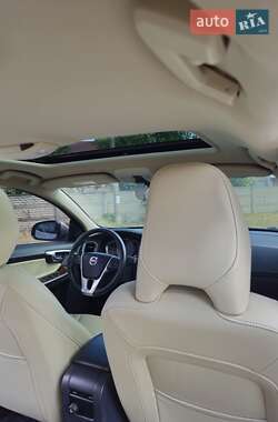 Седан Volvo S60 2016 в 