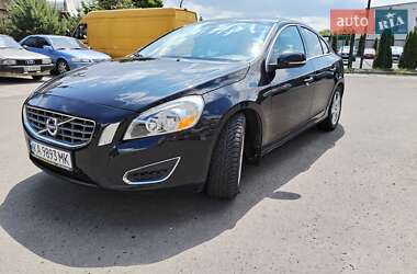 Седан Volvo S60 2011 в Луцке