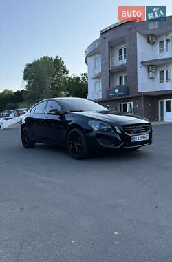 Седан Volvo S60 2010 в 