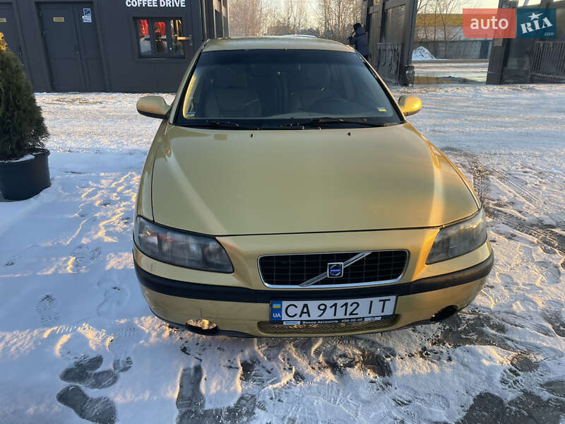 Седан Volvo S60 2001 в Киеве