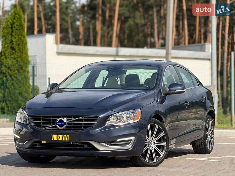 Седан Volvo S60 2014 в 