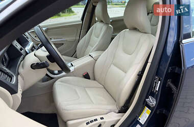 Седан Volvo S60 2014 в 