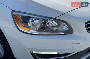 Седан Volvo S60 2013 в 