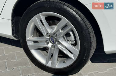 Седан Volvo S60 2013 в 