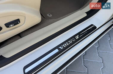 Седан Volvo S60 2013 в 
