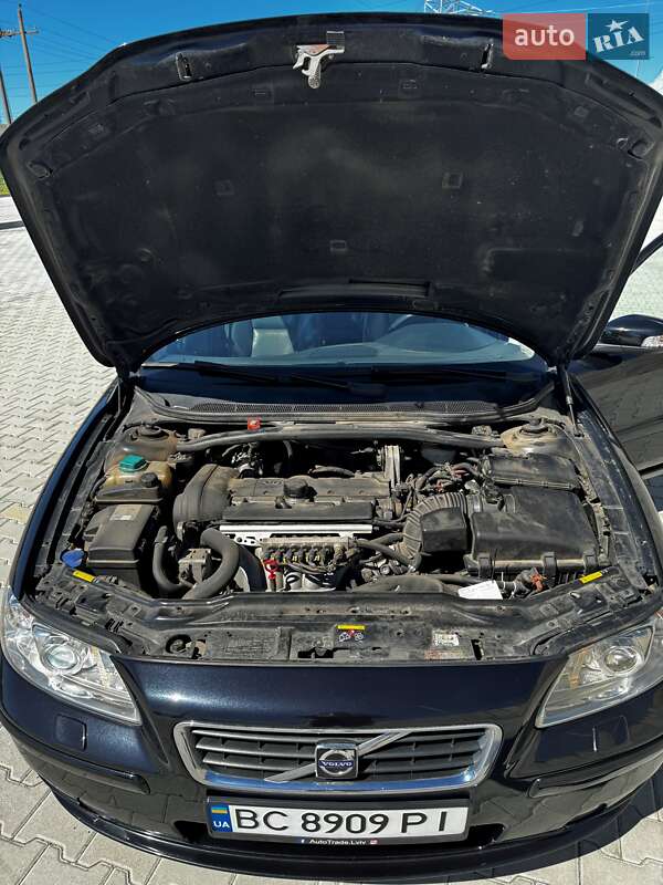 Седан Volvo S60 2008 в Львове