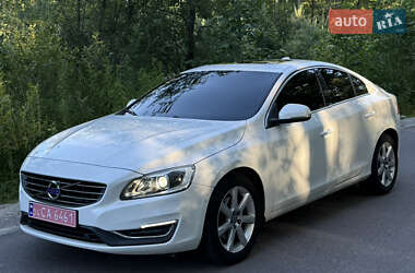 Седан Volvo S60 2017 в Житомирі