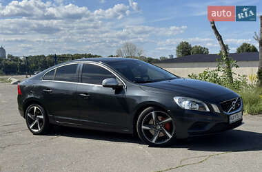 Седан Volvo S60 2011 в 