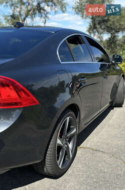 Седан Volvo S60 2011 в 