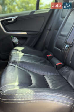 Седан Volvo S60 2011 в 