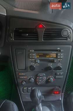Седан Volvo S60 2002 в 