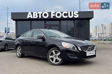Седан Volvo S60 2012 в Киеве