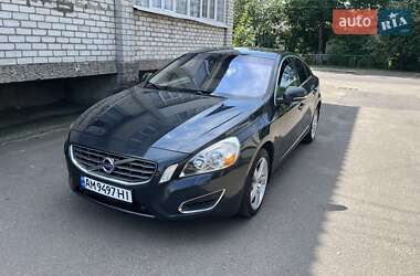 Седан Volvo S60 2011 в Житомире