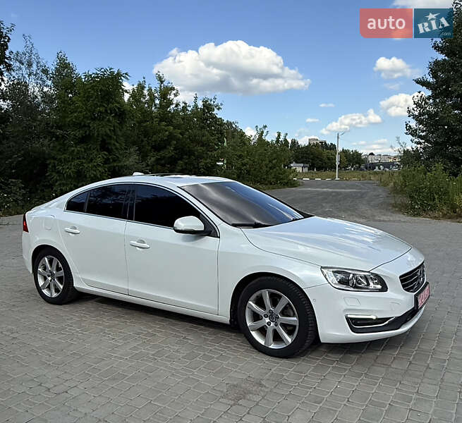 Седан Volvo S60 2017 в Житомирі