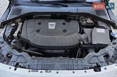 Седан Volvo S60 2015 в 