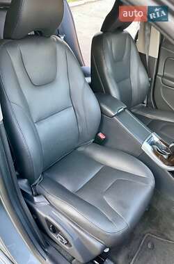 Седан Volvo S60 2016 в 