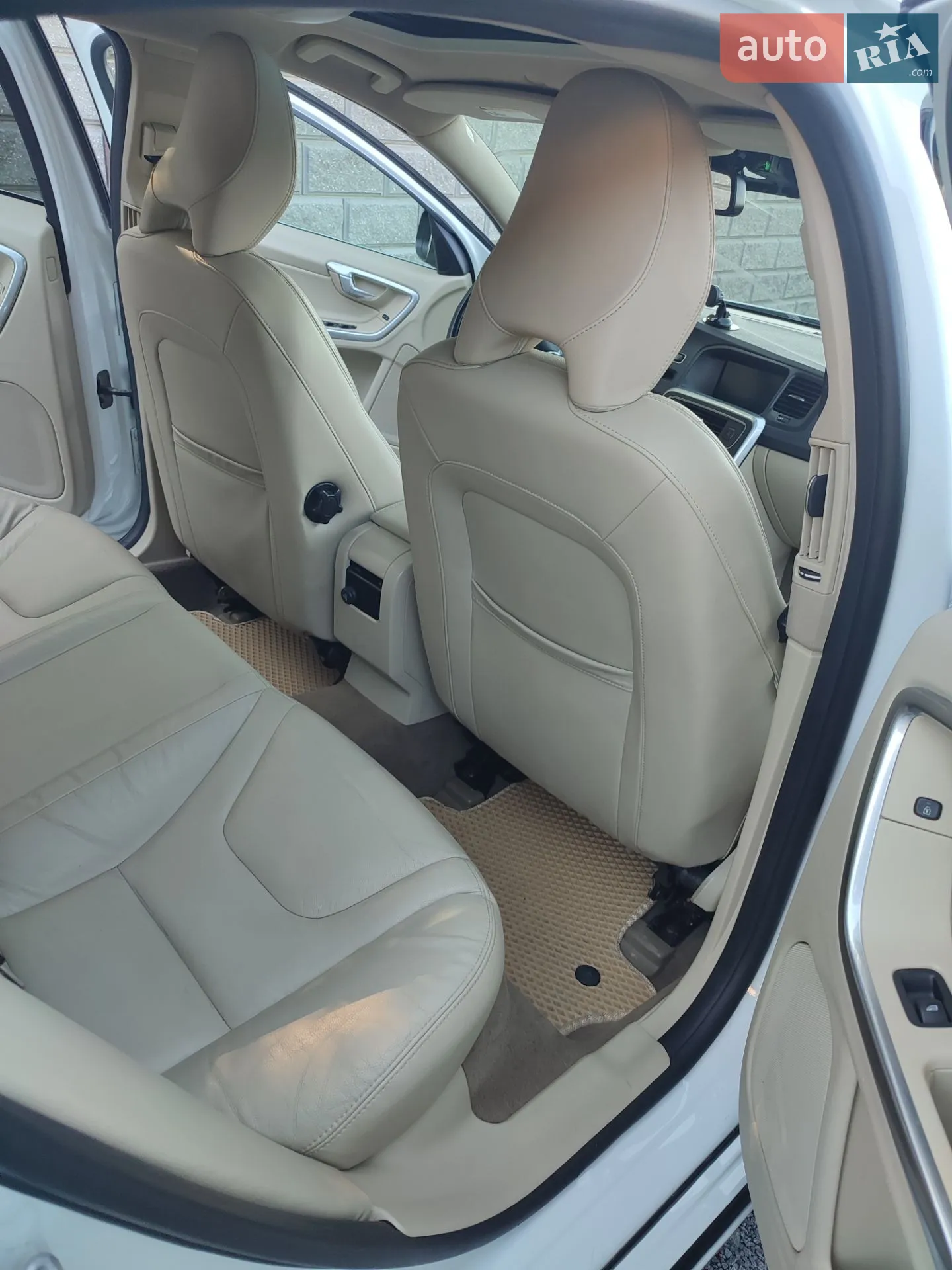 2015 Volvo S60 - мініатюра 12