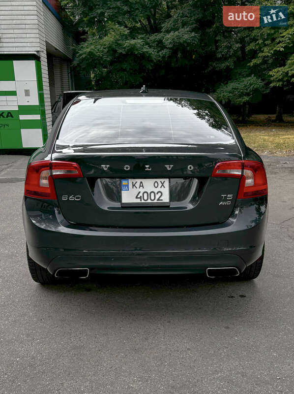 Седан Volvo S60 2014 в Києві