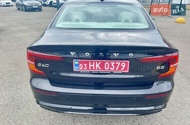 Седан Volvo S60 2024 в 