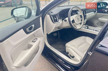 Седан Volvo S60 2024 в 
