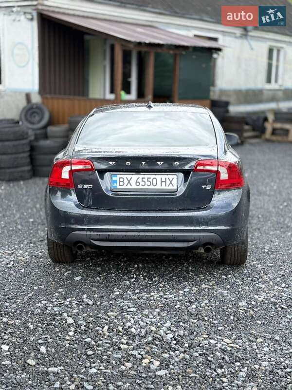 Седан Volvo S60 2011 в Старокостянтинові