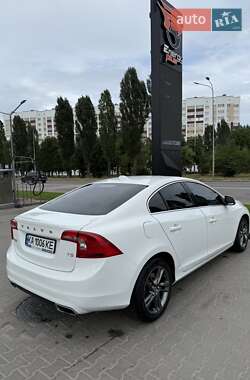 Седан Volvo S60 2014 в 