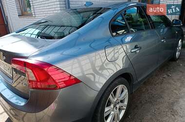 Седан Volvo S60 2017 в Житомирі