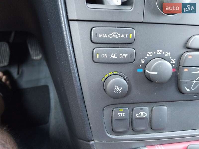 Седан Volvo S60 2001 в Володимирі
