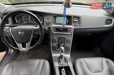 Седан Volvo S60 2014 в 