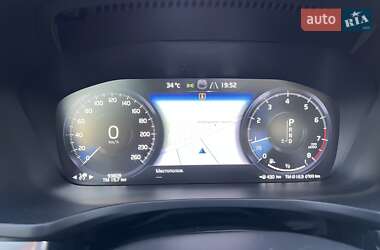 Седан Volvo S60 2019 в 