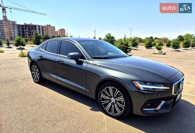 Volvo S60 2020