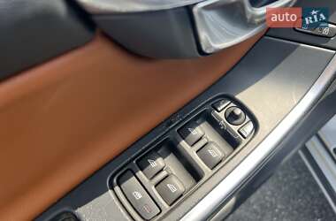 Седан Volvo S60 2014 в 