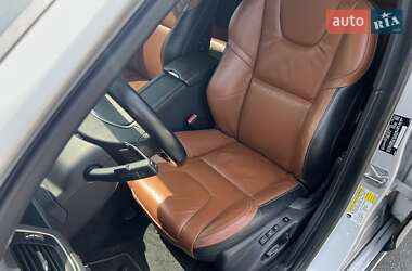 Седан Volvo S60 2014 в 