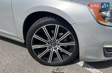 Седан Volvo S60 2014 в 