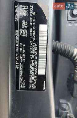 Седан Volvo S60 2017 в 
