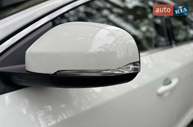 Седан Volvo S60 2013 в 