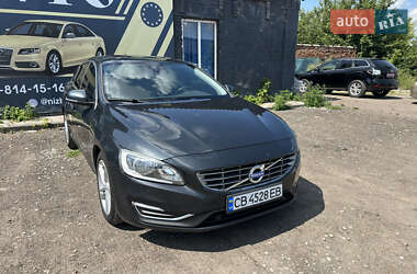 Седан Volvo S60 2013 в 