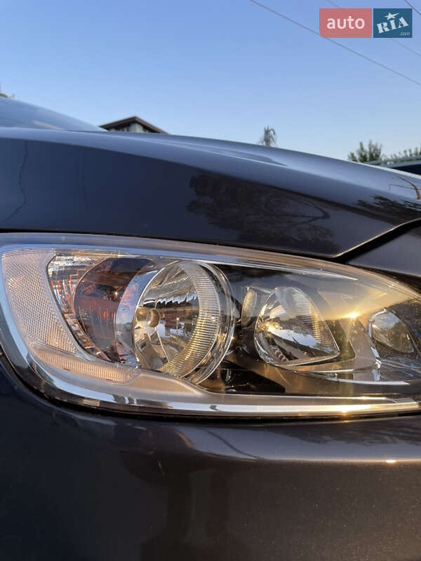 Седан Volvo S60 2015 в Виннице