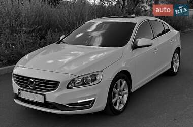 Седан Volvo S60 2017 в Житомире