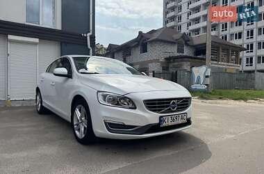 Седан Volvo S60 2014 в 