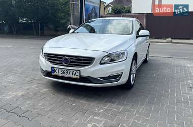Седан Volvo S60 2014 в Киеве