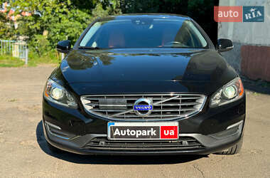 Седан Volvo S60 2017 в 