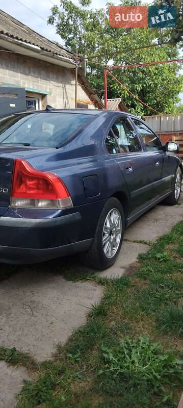 Седан Volvo S60 2000 в 