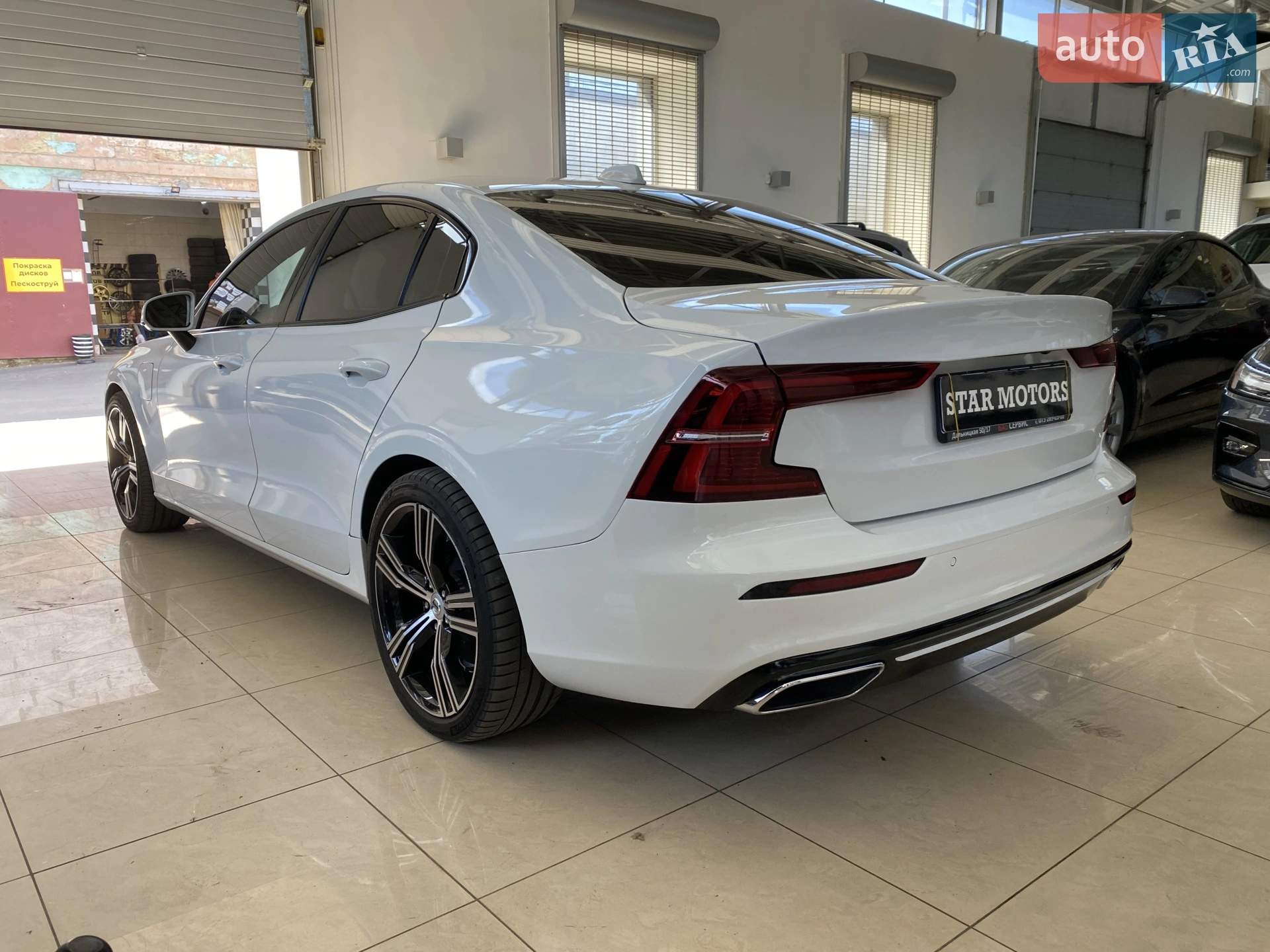 2019 Volvo S60 - мініатюра 17