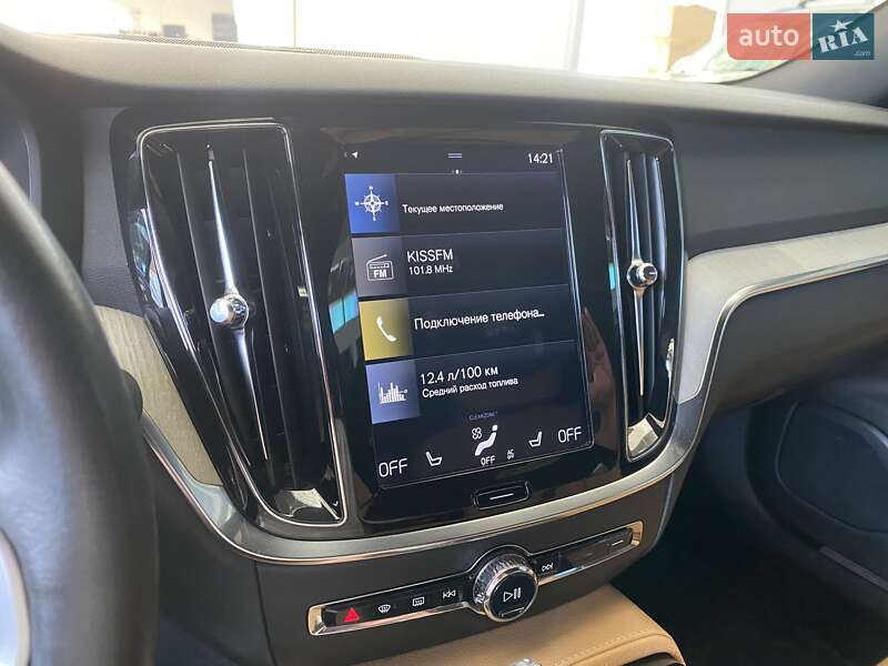 Седан Volvo S60 2019 в Одессе
