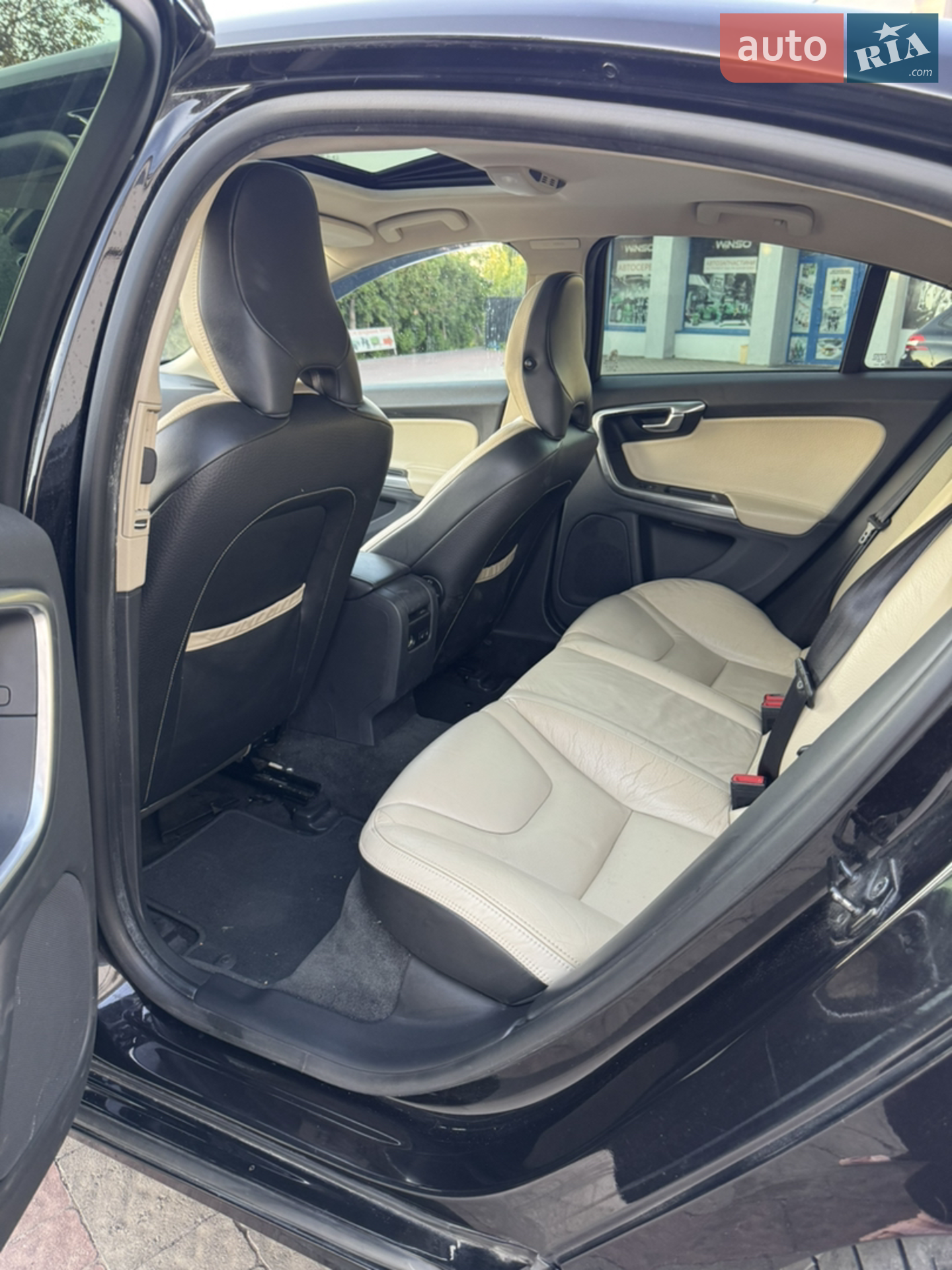 2010 Volvo S60 - мініатюра 17