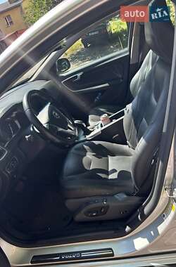 Седан Volvo S60 2015 в 