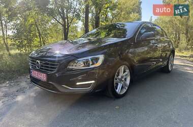 Седан Volvo S60 2014 в Житомире